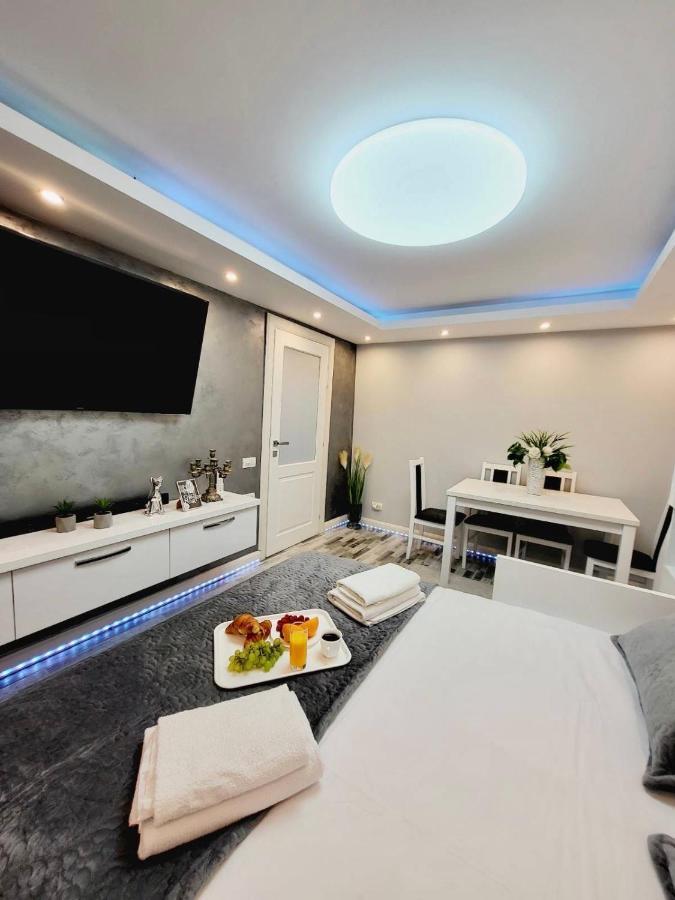 Giurgiu Studio Delux מראה חיצוני תמונה