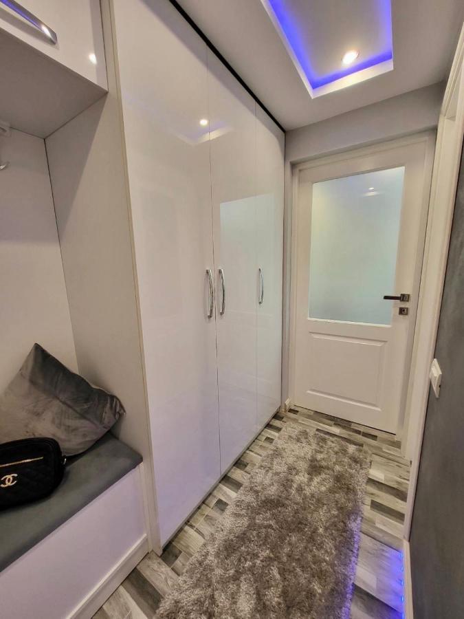 Giurgiu Studio Delux מראה חיצוני תמונה